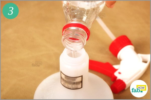 Step-3 Prepare white vinegar solution
