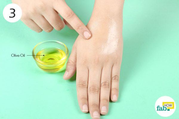 moisturize with coconut/olive oil for keratosis pilaris