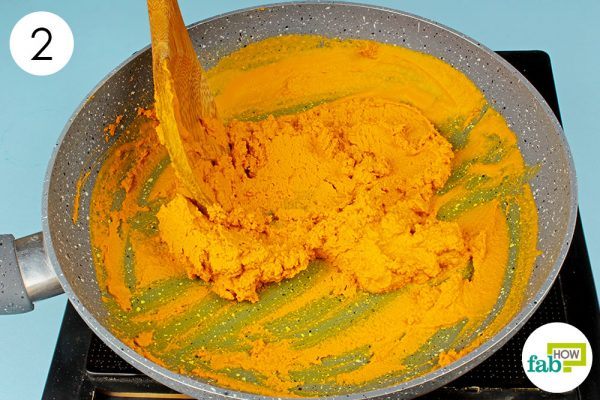 cook the turmeric paste
