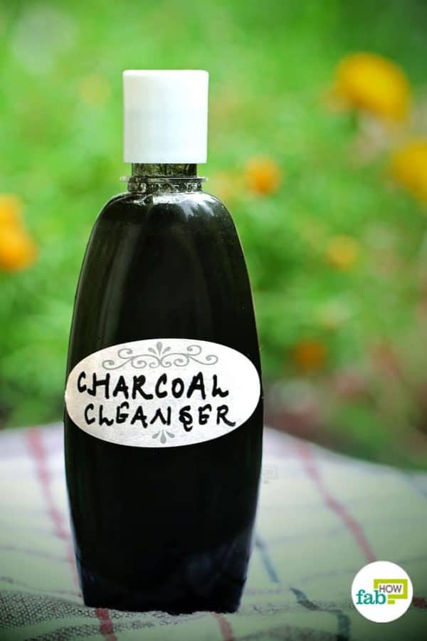 Use DIY activated charcoal cleanser to use activated charcoal for beauty