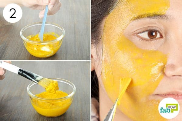 blend and apply to use turmeric for oily skin