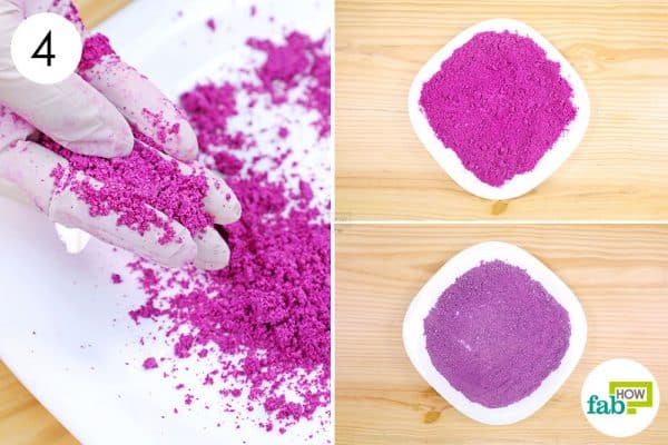 allow the powder to dry to make DIY Holi colors