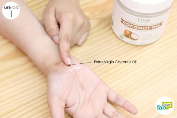 apply coconut oil on fungal infection